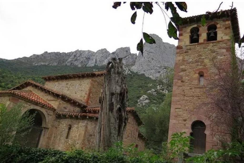 Villa Casa El Vinadal à Arguebanes Extérieur photo