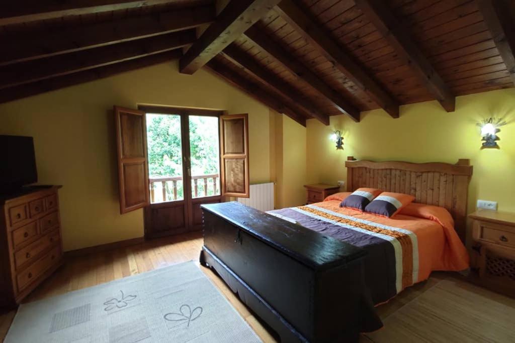 Villa Casa El Vinadal à Arguebanes Extérieur photo