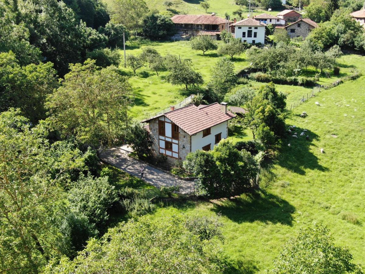 Villa Casa El Vinadal à Arguebanes Extérieur photo